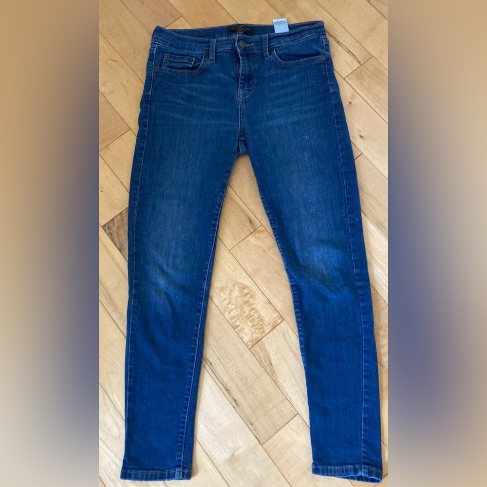 Banana Republic Women’s Skinny fit Dark Blue Straight Jeans